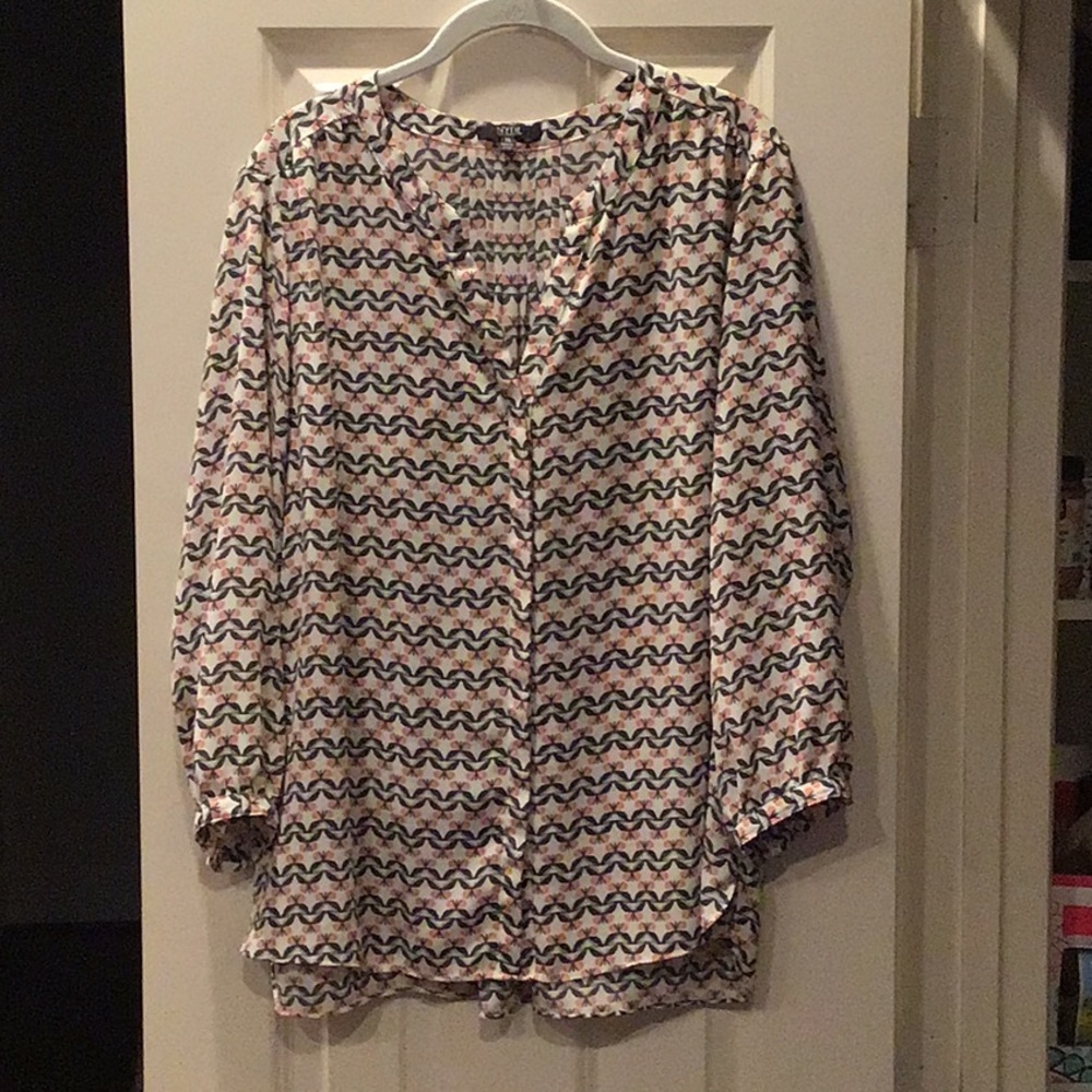 NYDJ 3/4 sleeve printed pintucked back blouse